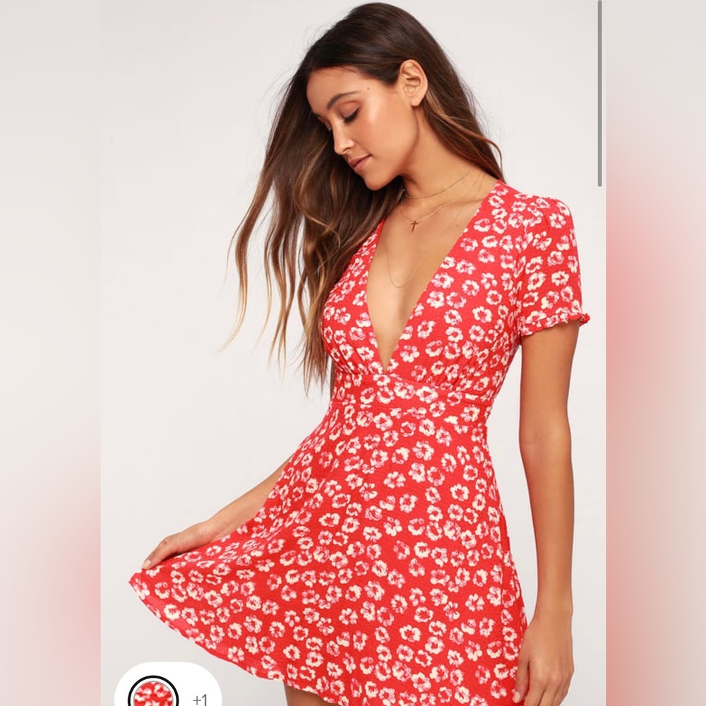 Lulu’s Garden Explorer Red Floral Print Mini Dress